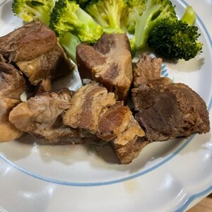 我が家の簡単とろりん角煮♪